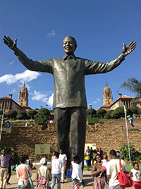 clientuploads/v39n18photos/wb_Nelson-Mandela-statue.gif