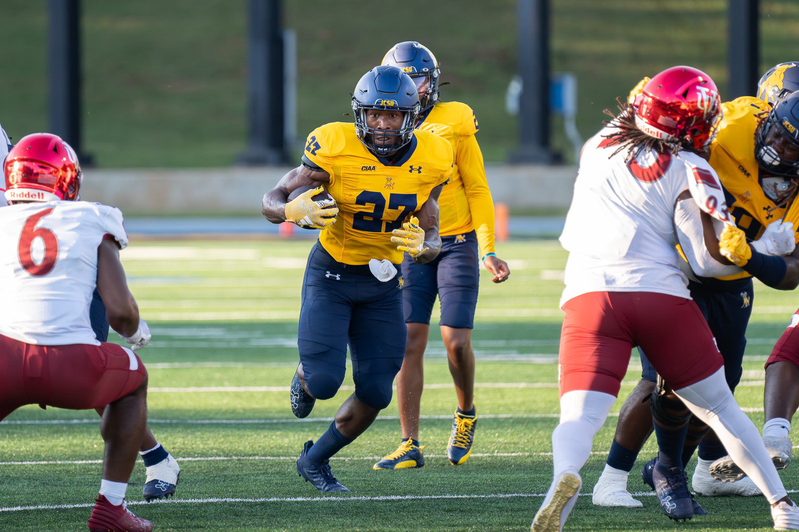 Johnson C. Smith running back Quavaris Crouch